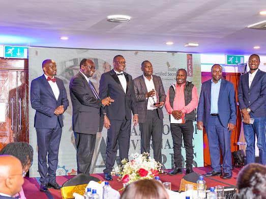 COUNTY GOVERNMENT FETED FOR GOOD GOVERNANCE